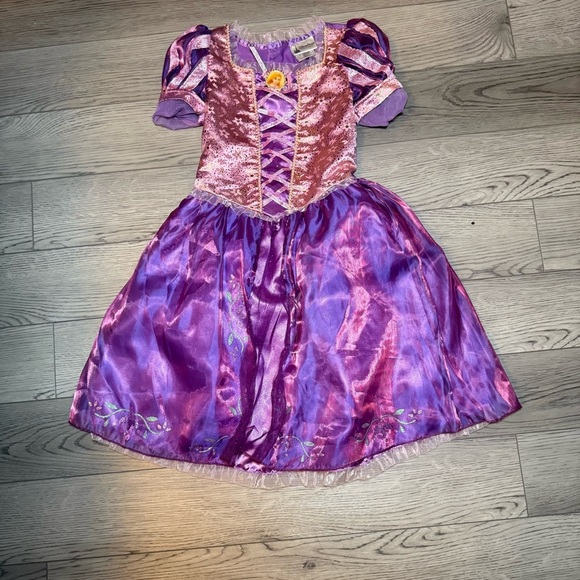 Disney Purple and Pink Rapunzel Kids Costume Princess Dress size Small - Picture 3 of 8